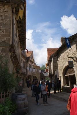 22 VILLAGE MEDIEVAL