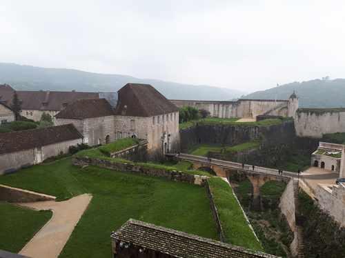 Vue des remparts de la citadelle de Besançon