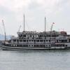 NOTRE BATEAU LE VICTORY SUR LA BAIE D'HALONG