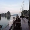 LA BAIE D'HALONG VUE DE LA TERRASSE DU BATEAU